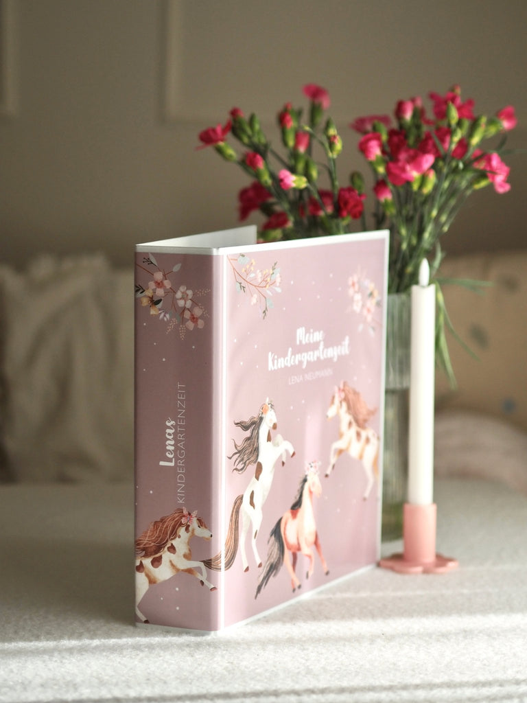 Kindergarten Ordner PFERDE - NILENA